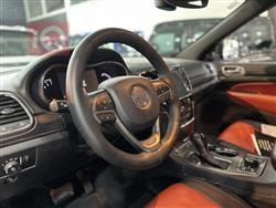 جیپ گراند شیرۆکی